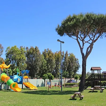 Villaggio Turistico La Cecinella 3* Марина-ди-Чечина