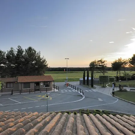 Villaggio Turistico La Cecinella 3*