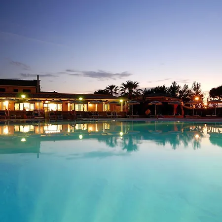 Tatil parkı Villaggio Turistico La Cecinella 3*
