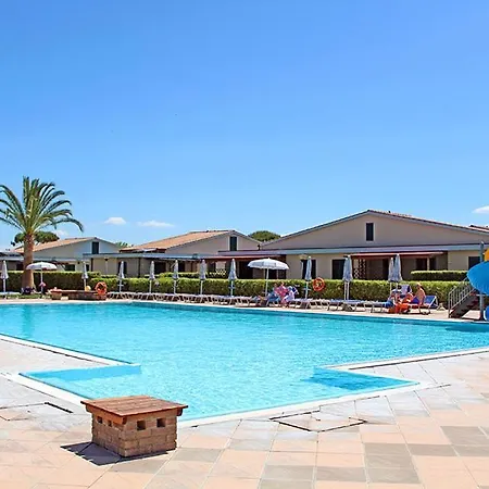 Tatil parkı Villaggio Turistico La Cecinella 3*