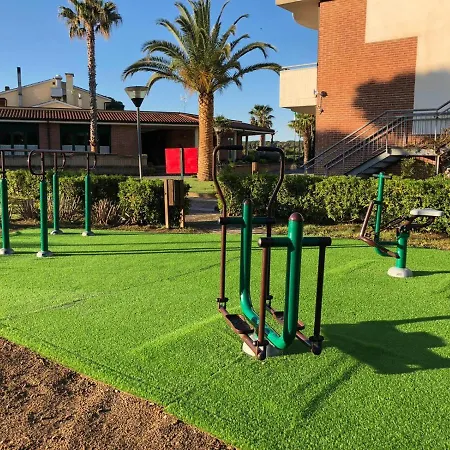 Tatil parkı Villaggio Turistico La Cecinella 3*